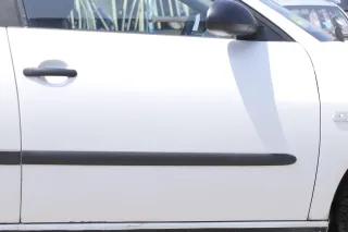 Seat Ibiza 6L Tür Beifahrertür 4/5-Türer vorne rechts weiß LB9A - Bild 3