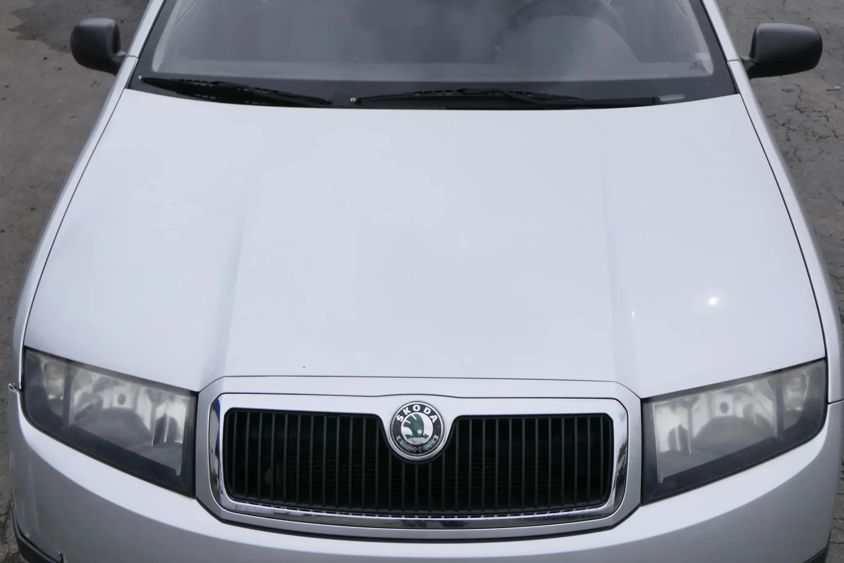 Skoda Fabia 6Y Motorhaube KLappe vorne silber grau LF7T + Grill - Bild 1