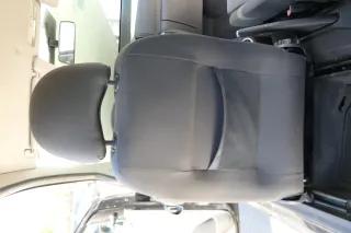 VW Fox Sitz Fahrersitz vorne links OHNEAirbag höhenverstellbar  v - Bild 6