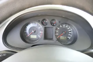 Seat Ibiza 6L Tacho Tachometer Kombiinstrument 186.000km 6L0920801 1,2 47kw 1,4 - Bild 1