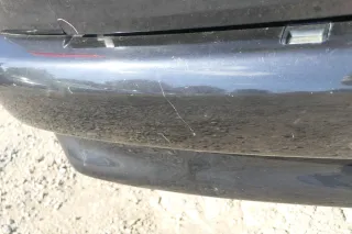 VW Polo 6N Stoßstange hinten 2-geteilte Heckstoßstange schwarz LC9Z Stoßfänger - Bild 7