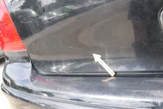 VW Polo 9N3 9N Heckklappe Kofferraumklappe Klappe schwarz L041 - Scheibe - Bild 2