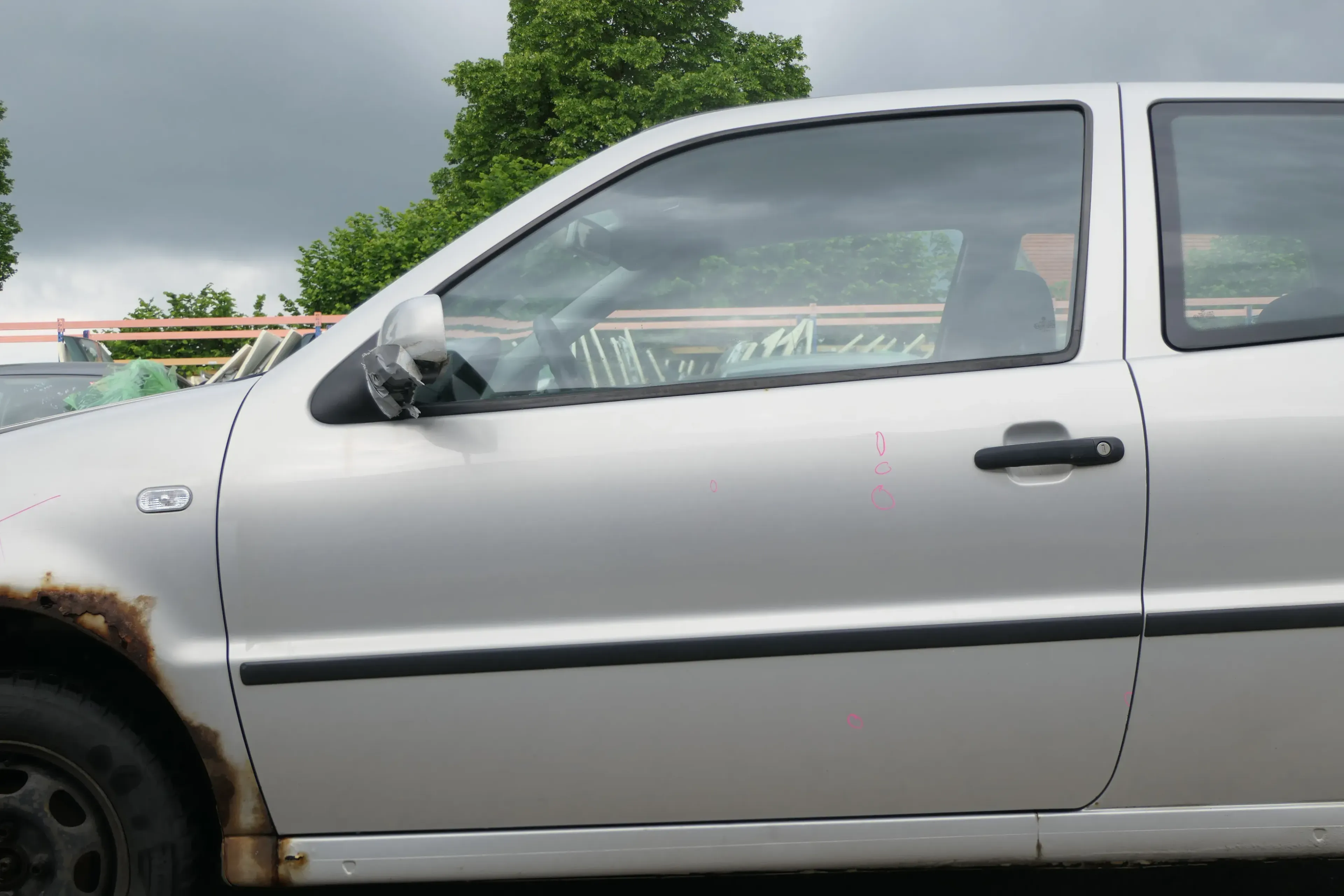 VW Polo 6N 6N2 Tür vorne links Fahrertür 2/3-Türer silber LB7Z - Bild 1