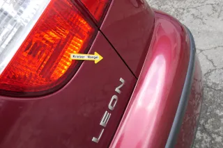 Seat Leon 1M Heckklappe Klappe hinten Kofferraumklappe rot LS3N Spoiler - Bild 12