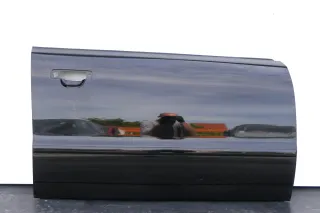 Audi A4 B5 Tür vorne rechts schwarz (Leiste+Griff beachten) Facelift - Bild 2