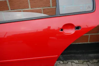 VW Bora Tür hinten links nur Limousine rot LP3G - Bild 3