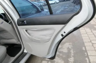 1x Golf 4 1J Limousine Türverkleidung Verkleidung Tür hinten rechts grau Griff - Bild 3