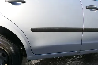 VW Polo 9N 9N3 Tür hinten rechts 4/5-Türer grau silber LA7W - ohne Anbauteile - Bild 3