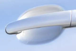1x TT 8N A2 Türgriff Tür Griff vorne links / rechts außen silber LY7W 3B0837207G - Bild 1