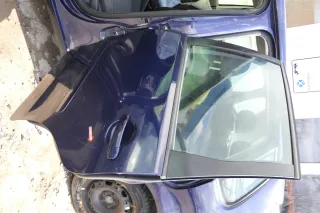 VW Polo 9N 9N3 Tür hinten links 4/5-Türer blau LB5N - ohne Anbauteile - Bild 3