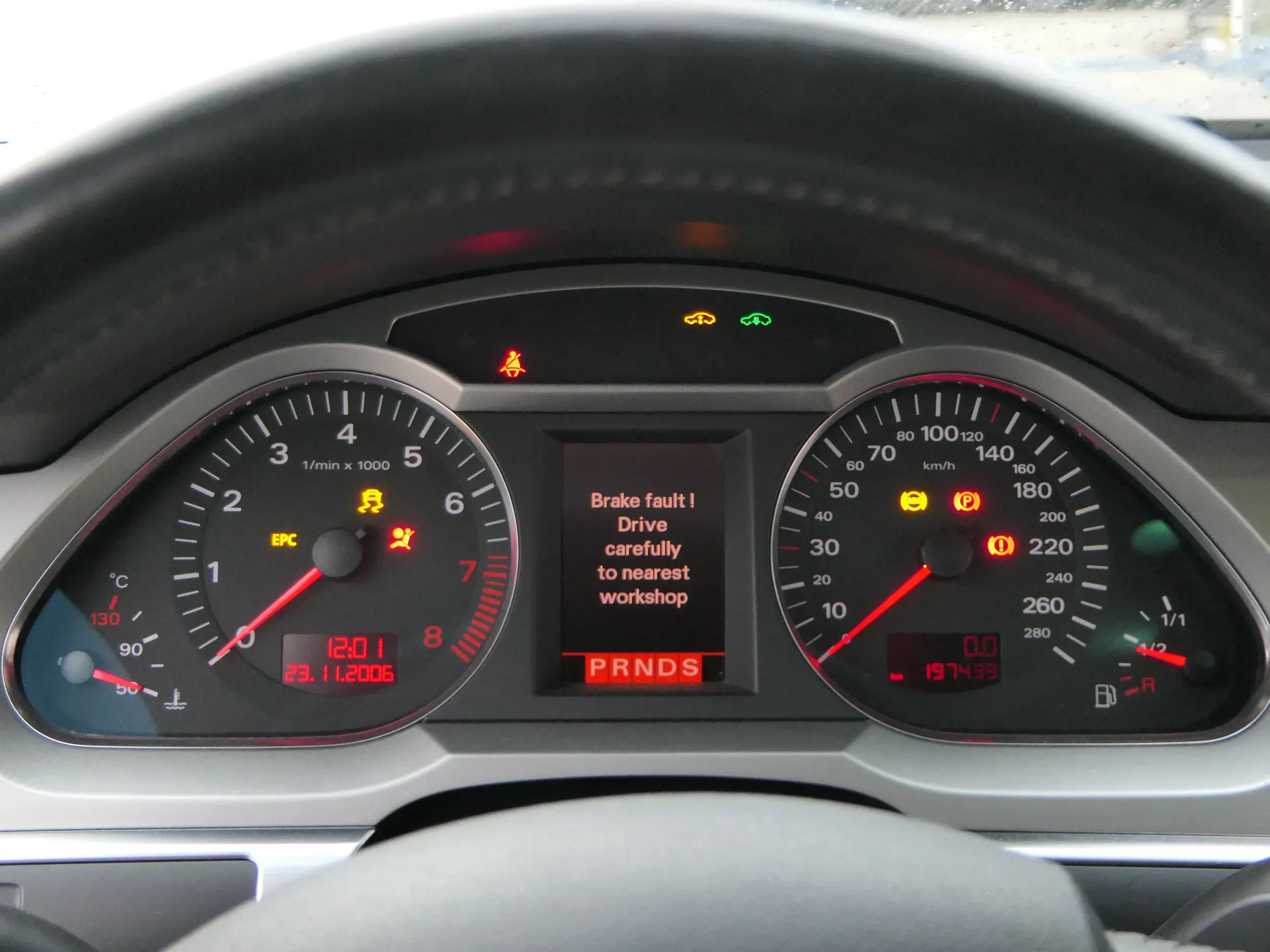 Audi A6 4F Tacho Tachometer Kombiinstrument 4F0920934E 2.0 3.0 2.7TDI 197.000km - Bild 1