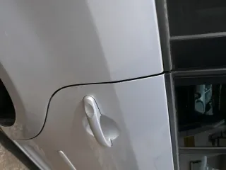 VW Touran 1T 1T3 Tür hinten rechts silber LA7W - ohne Anbauteile - Bild 3