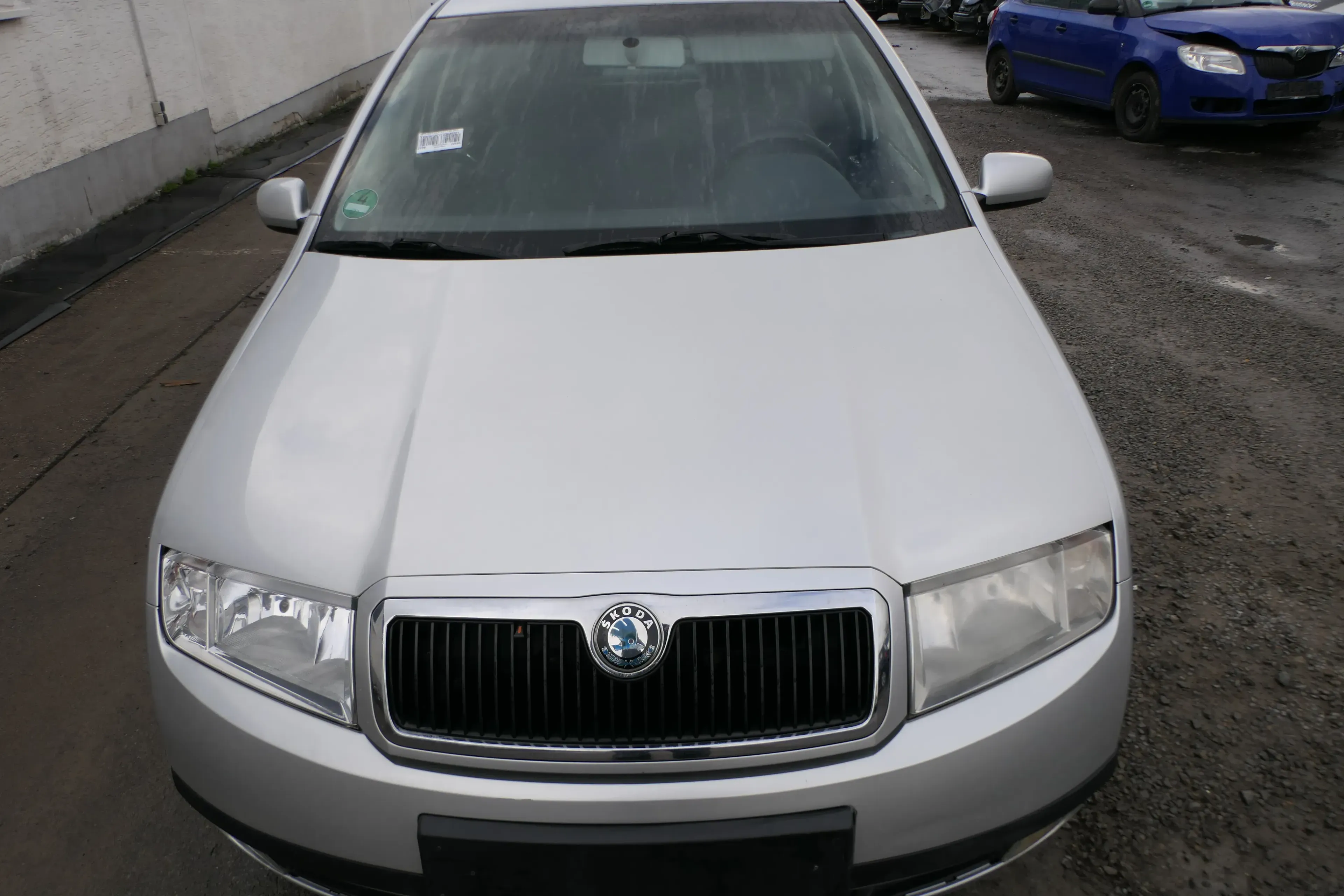 Skoda Fabia 6Y Motorhaube Klappe vorne silber grau LF7T mit Grill vorn - Bild 1