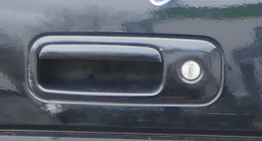 Polo 6N Golf 4 6N2 Lupo Griff Heckkklappe Heckklappengriff schwarz L041 Öffner - Bild 1