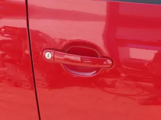 Fabia 5J Limousine Tür vorne rechts Beifahrertür rot LF3K - ohne Anbauteile - Bild 3