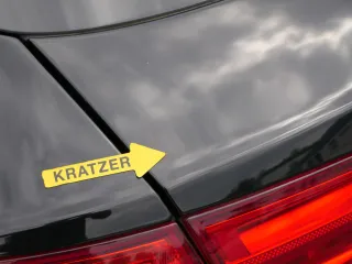 Audi A4 B8 8K Kombi Avant hinten Heckklappe mit Scheibe Deckel schwarz LZ9Y - Bild 10