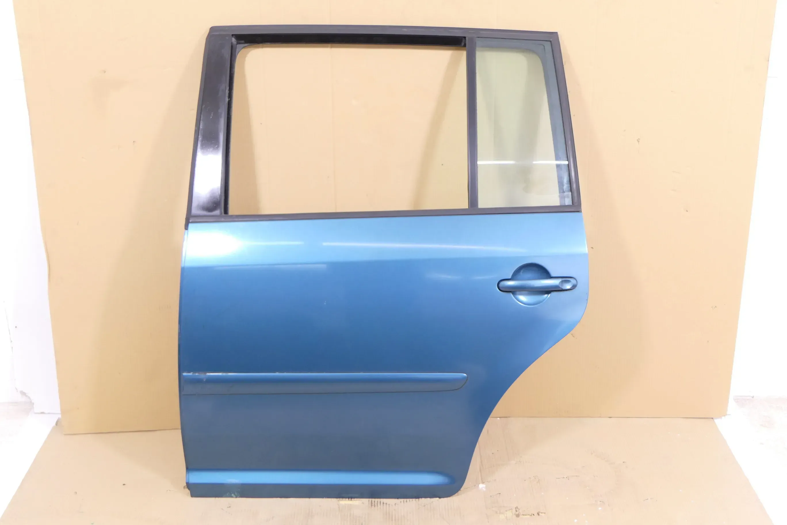 VW Touran 1T 1T3 Tür hinten links blau grün LC5Q mit Scheibe - Bild 1