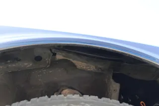 Audi A6 4B Kotflügel vorne rechts schwarz LY9B (bis ca.Mitte 2001passend - Bild 2