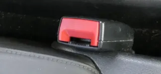 VW Up Gurtschloß Schloß Gurt 1S0857755 vorne links Fahrersitz Sitz Warnkontakt - Bild 1