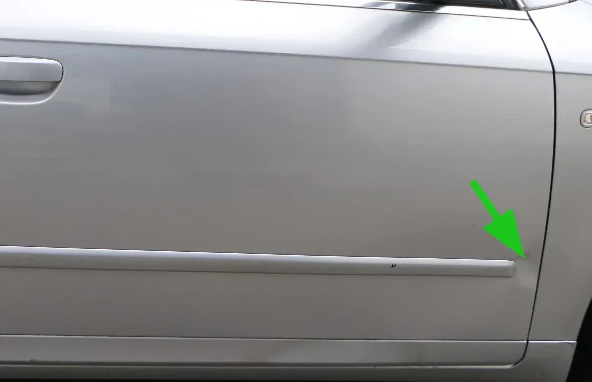 Audi A4 B7 8E Tür vorne rechts Kombi+Limo + Rahmen silber LY7W Türblatt - Bild 1