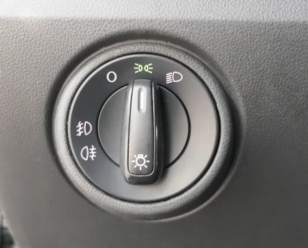 VW Polo 6R T6 Lichtschalter Schalter Licht mit Nebelscheinwerf 6R0941531C APW - Bild 1