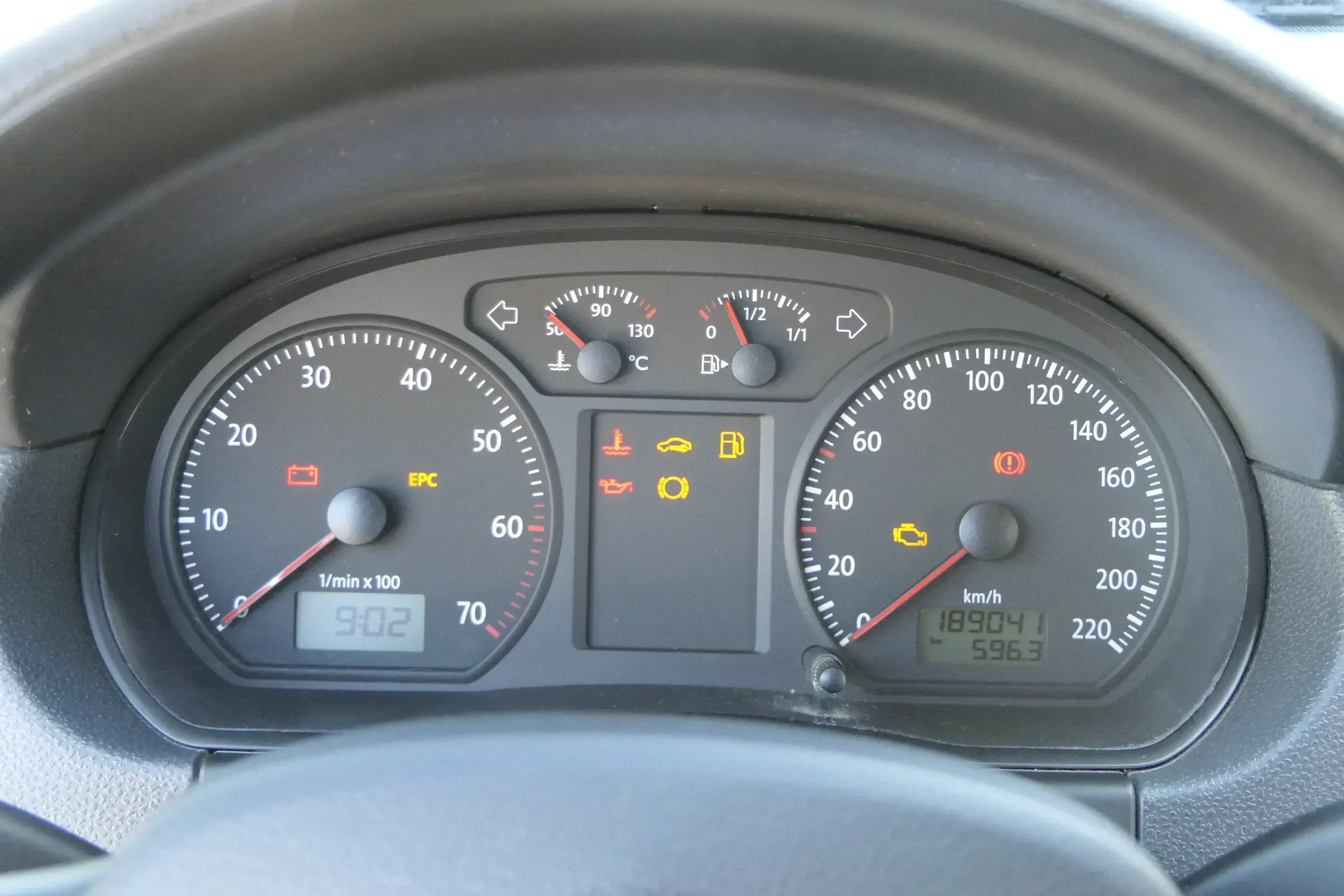 VW Polo 9N Tacho Tachometer Kombiinstrument 189.000km 6Q0920803 1,4 55kw 75PS - Bild 1