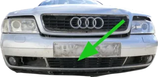 Audi A4 B5 Facelift Gitter in Stoßstange vorne Frontstoßstange Blende mitte - Bild 1