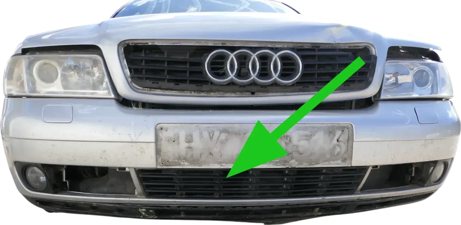 Audi A4 B5 Facelift Gitter in Stoßstange vorne Frontstoßstange Blende mitte - Bild 1