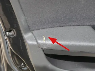 1x A4 8K B8 Türverkleidung Verkleidung Tür vorne links schwarz - MÄNGEL!!! - Bild 2