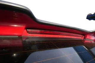 Audi A3 8P 4/5-Türer Heckklappe Klappe hinten rot LY3J Spoiler Scheibe - Bild 4