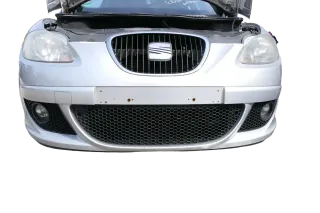Seat Altea 5P Stoßstange vorne Frontstoßstange Stoßfänger grau LS7N + Grill - Bild 1
