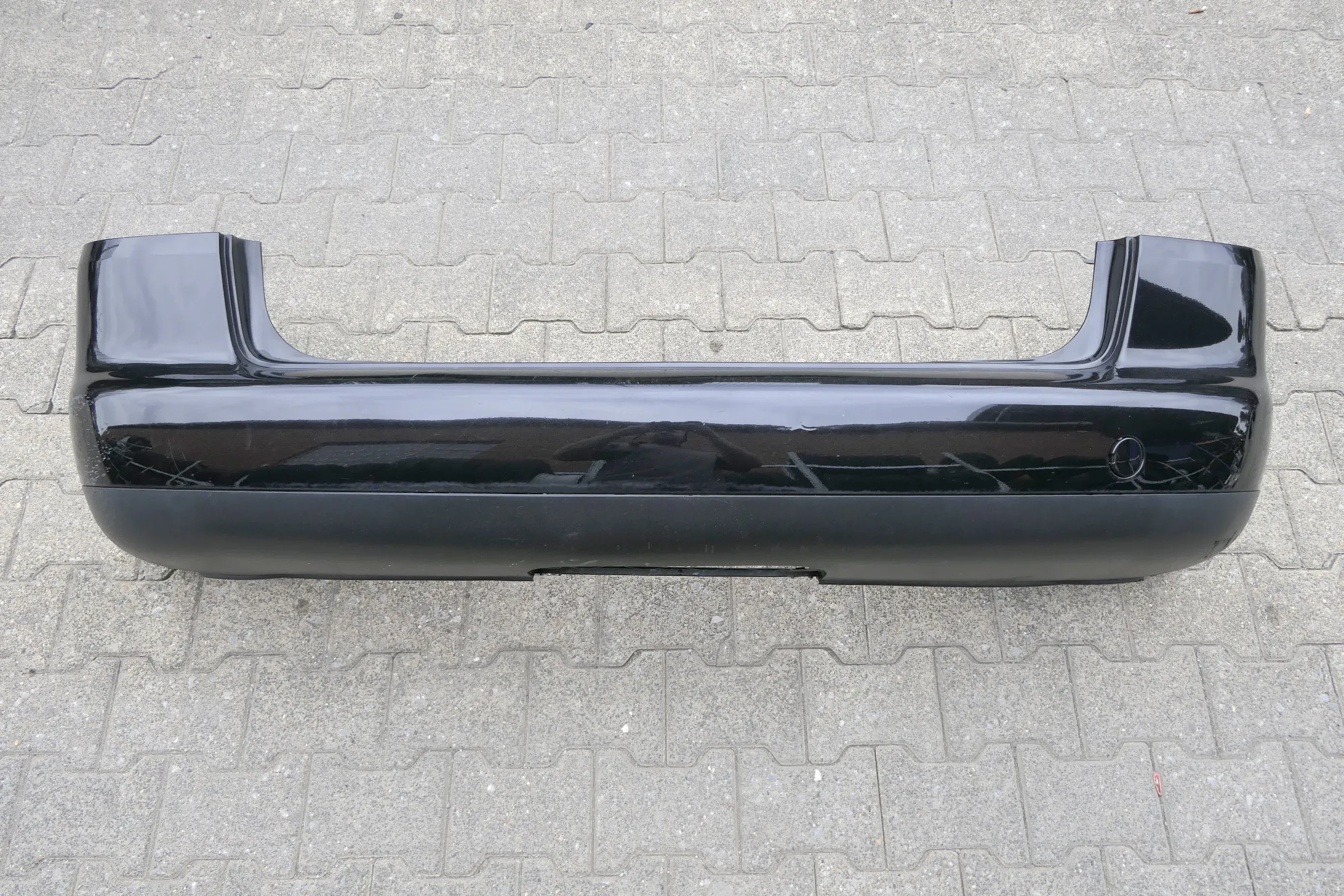 VW Touran 1T Stoßstange hinten Heckstoßstange Stoßfänger schwarz LC9Z - Bild 1