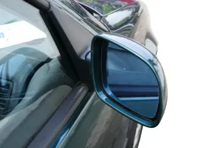 VW Golf 4 Bora elektrischer Spiegel vorne rechts Außenspiegel grün LC6M Glas - Bild 4