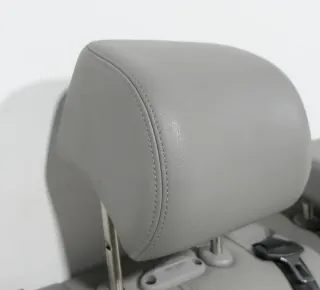 VW Passat 3C Kopfstütze Sitz Sitze hinten rechts oder links Leder grau - Bild 1