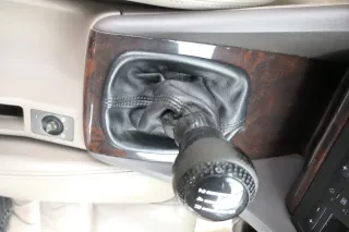 Audi A6 4B Schaltknauf Schaltsack Schaltknüppel original 6-Gang Leder schwarz - Bild 3