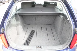 Skoda Fabia 6Y Kombi Combi Verkleidung Teppich Kofferraum Kofferraumteppich d - Bild 1