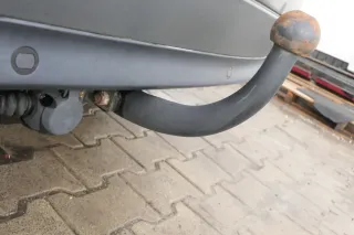 Audi A6 4B Kombi Avant Stoßstange hinten Heckstoßstange schwarz LZ9W - PDC - Bild 2