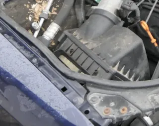 Audi A4 8E B6 B7 Luftfilterkasten Deckel Luftfilter 2,5 TDI 059133837AA BDG BFC - Bild 1