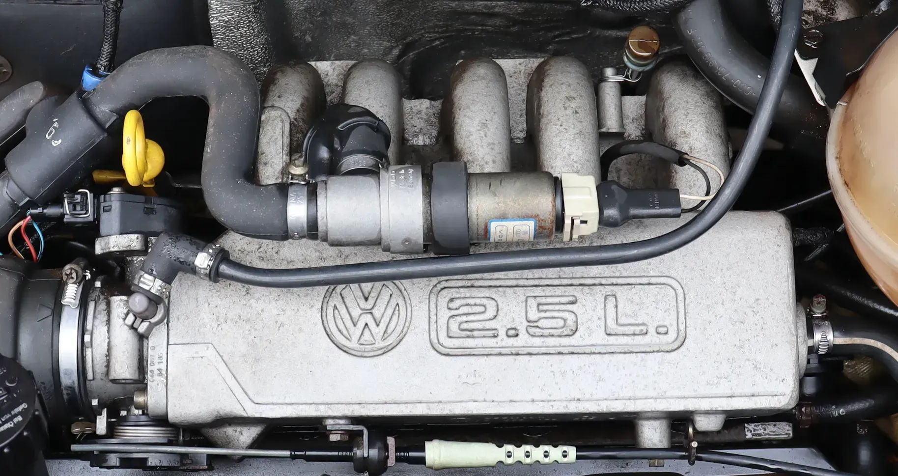 VW T4 Krümmer Ansaugkrümmer Ansaugbrücke Benziner 023133201B 2,5 ACU - Bild 1