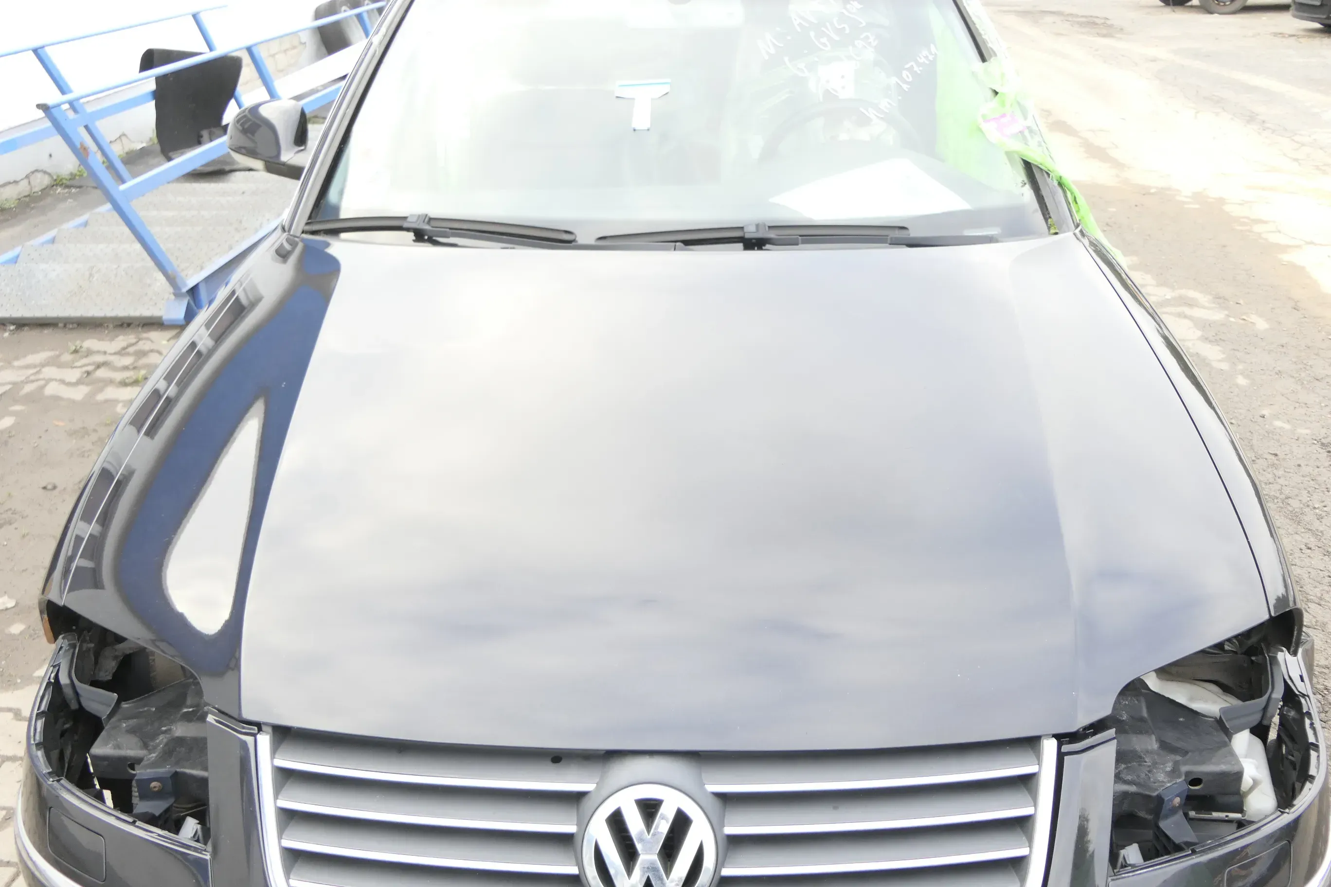 VW Passat 3BG Motorhaube Klappe vorne vorn Haube schwarz LC9Z metallic black mag - Bild 1
