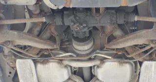 VW Golf 3 1H Syncro Allrad Achse hinten Hinterachse Achsträger Aggregateträger - Bild 1
