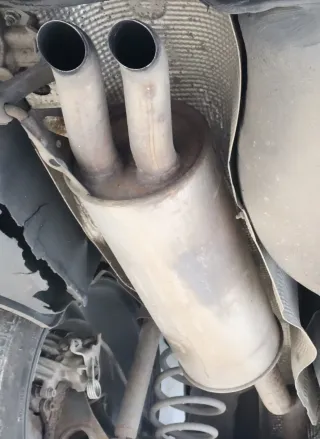 VW Passat 3B 3BG Auspuff Endschalldämpfer hinten 1,9 TDI AVF 2,5 AKN AWX - Bild 1
