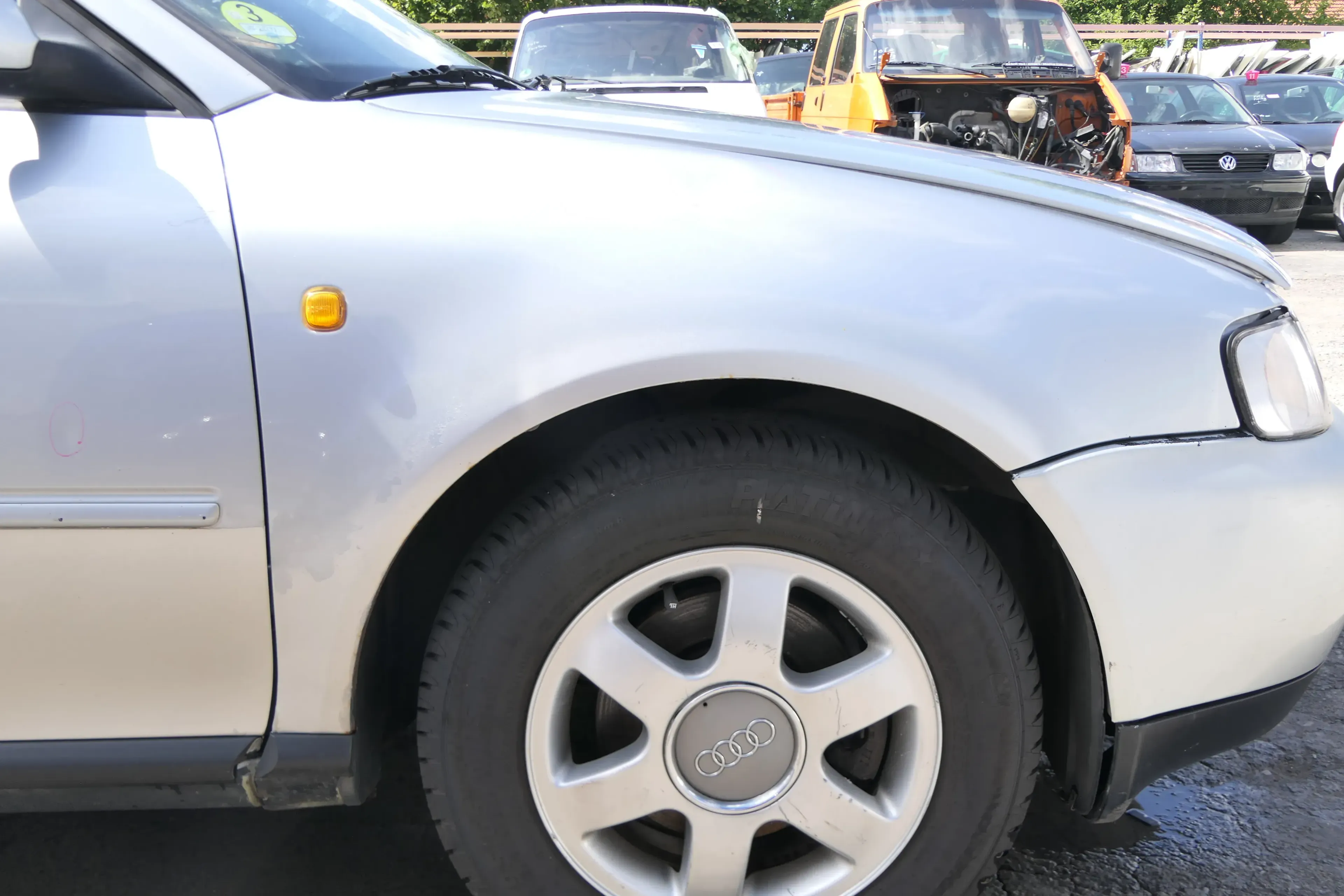 Audi A3 8L Kotflügel vorne rechts silber grau LY7M - Bild 1