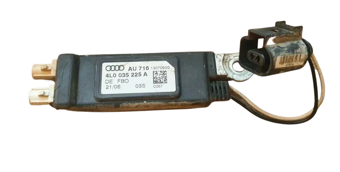 Q7 4L Steuergerät Antenne Antennenweiche Weiche 4L0035225A Antennenverstärker - Bild 1