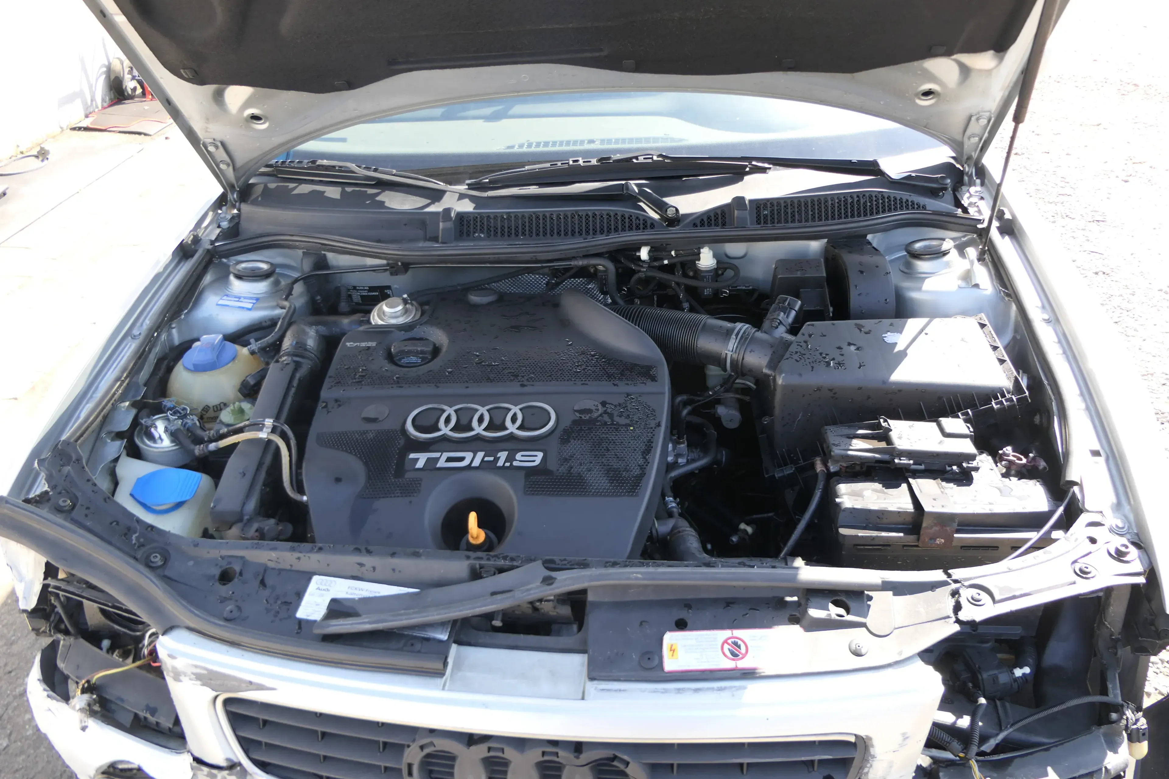 Audi A3 8L Steuergerät 1,9 TDI 66kw 90PS ALH Motor 038906018AR - Bild 1