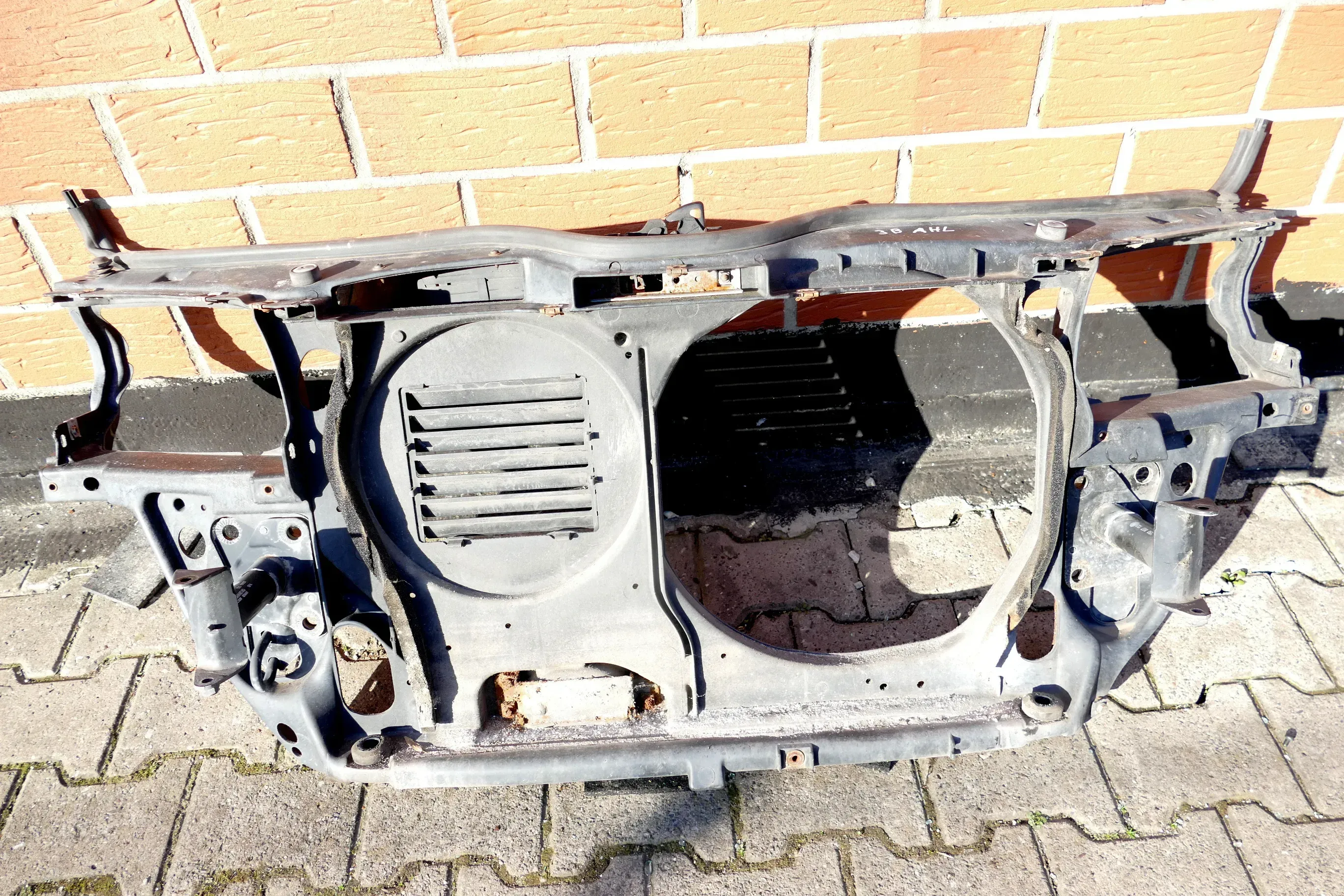 VW Passat 3B Schloßträger Kühler OhneKlimaanlage 3B0805594 1,8 T 1,9TDI - Bild 1