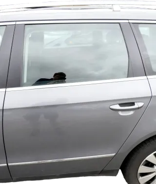 VW Passat 3C Kombi Variant Tür hinten links grau LA7T - OHNE Anbauteile - Bild 1
