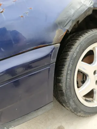 VW Golf 3 auch Cabrio Stoßstange vorne Stoßfänger vorn blau LC5U - Bild 8