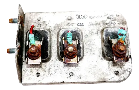 Audi A4 Passat 3B Steuergerät Lüfter Vorwiderstand Lüftersteuergerät 8D0959493A
