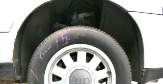 Audi A4 B5 Radhausschale Verkleidung Kotflügel vorne rechts 8D0821172F Kotflügel - Bild 2